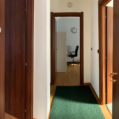 Apartment White House