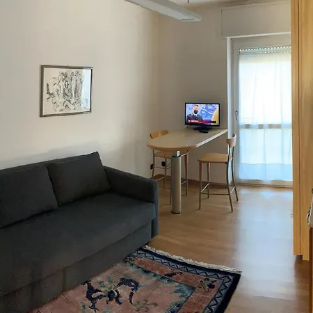 Apartment White House *